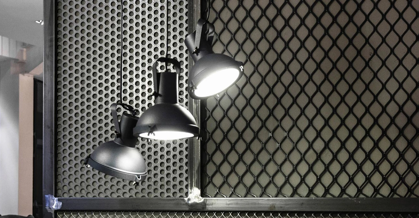 PROJECTEUR  165 3