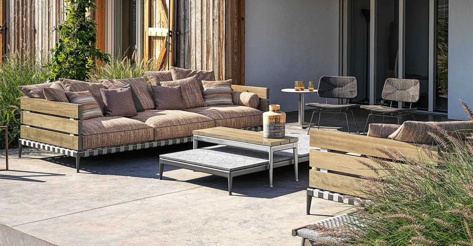 ANSEL OUTDOOR SOFA 1